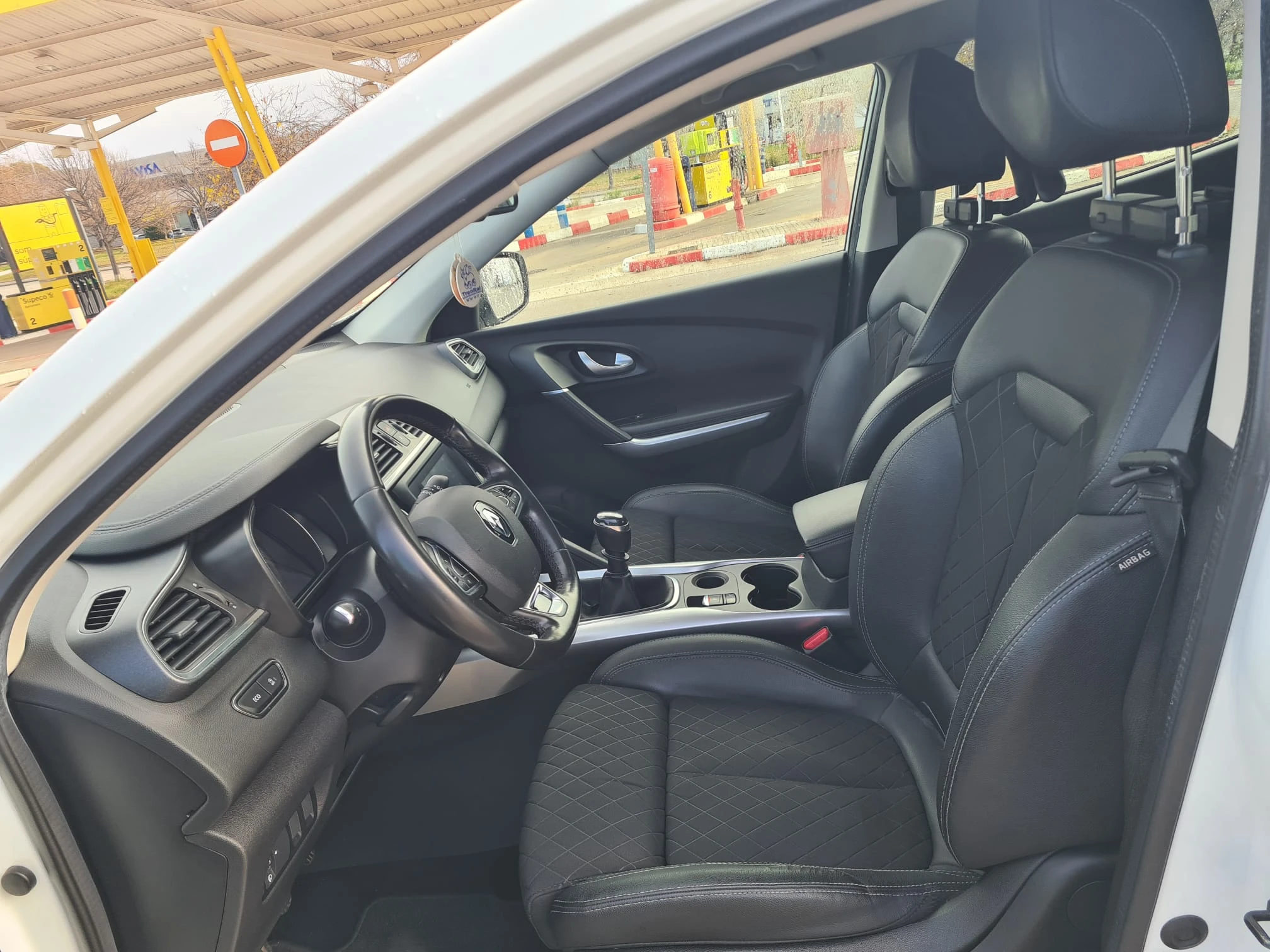 whatsapp_image_2026_01_14_at_08_20_55_1_1_1x